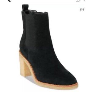 RALPH LAUREN  MARIANNA GUM HELL  BLACK SUEDE BOOTIES SZ 9